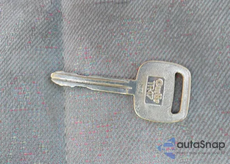 1999 Toyota Corolla Ve from USA, damaged, VIN 2T1BR12E5XC145841